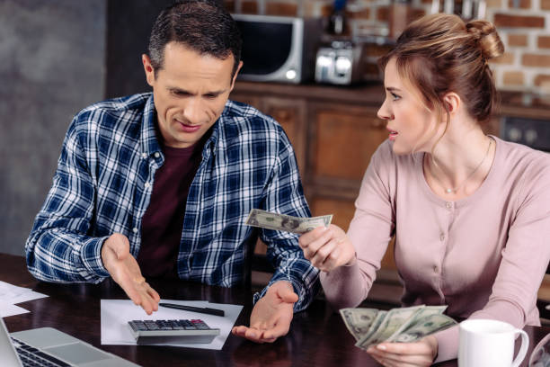 How To Handle Finances In A Relationship
